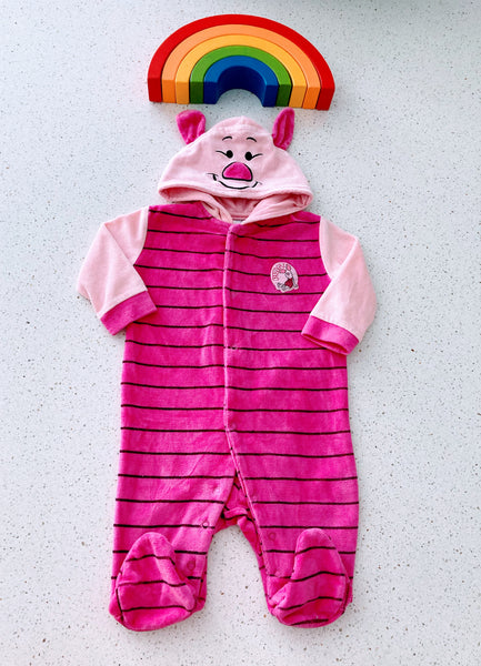 Piglet dress up